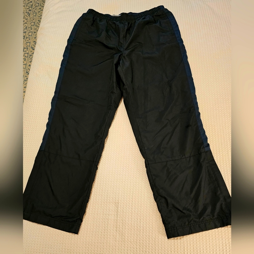 Old Navy Snow/Cold Weather Pants. Size Large   Black